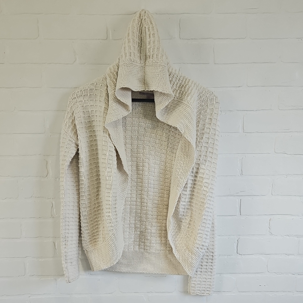 2/$10 GAP Cream Knit Cardigan